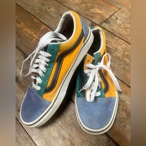 Vans Old Skool Yacht Club Shoe - Size 8